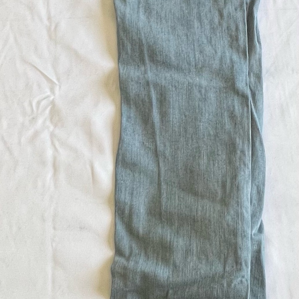 Levi size 26 womens jeans